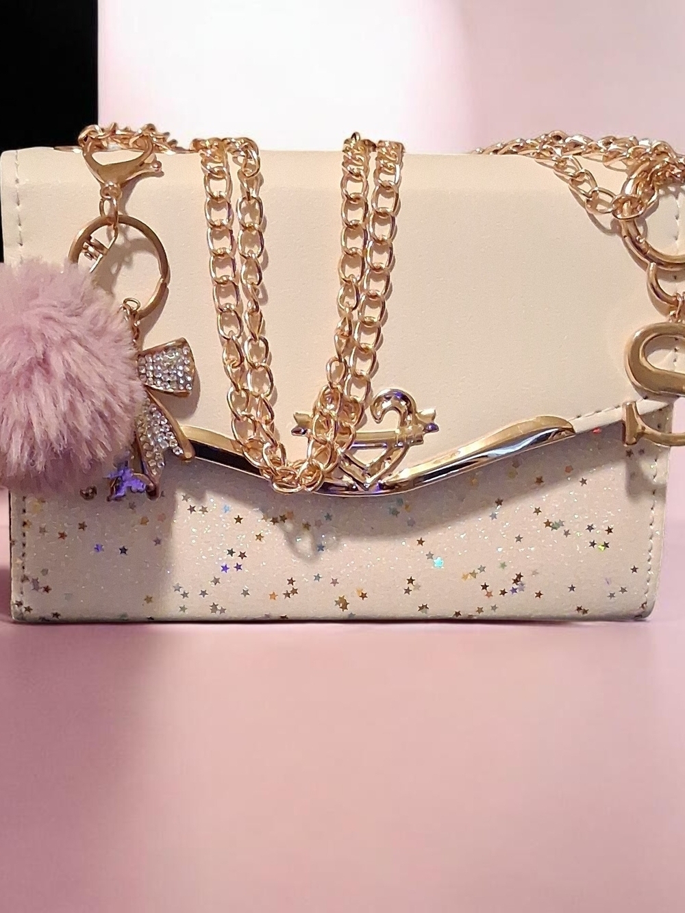 Chic Star-Embellished Cream Chain Crossbody Bag